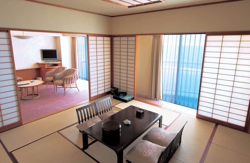 Irago Hotel | Irago Resort & Convention Hotel