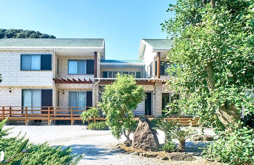 Hachijo Hotel | Mantenbo