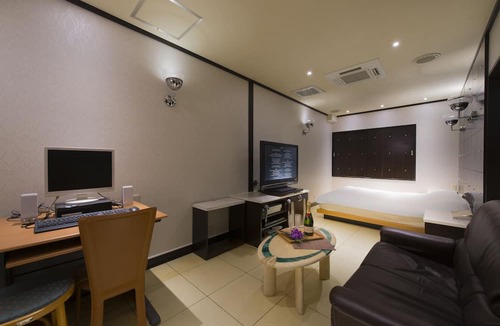 Kita Hotel | Hotel Linden Oji