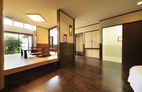 Shirahama House | Welcome Inn SUNNY STEPS