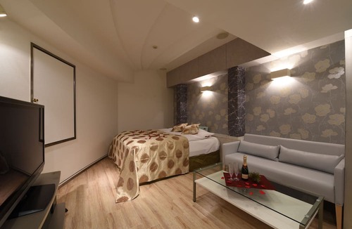 Kitaotsuka Hotel | Hotel Frontier - Adults Only