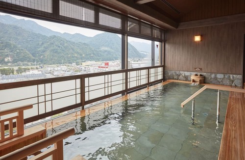 Yuzawa-machi House | Yukemurinoyado Yukinohana