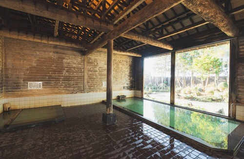 Senboku House | Onsen Yupopo