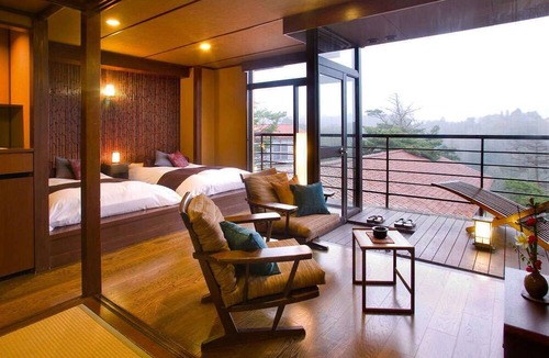 Noto-cho Hotel | Dokutsuburo no Yado Hyakurakuso