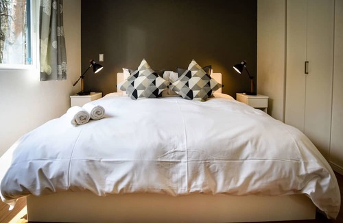Hokujo Cottage | Holly House