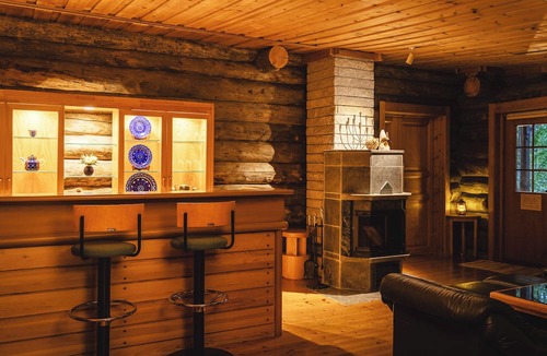 Iwamizawa Hotel | Loghotel The Maplelodge
