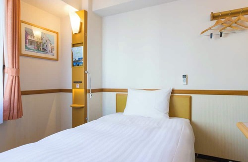 Enzan Onsen Hotel | Toyoko Inn Kofu Station Minami 1