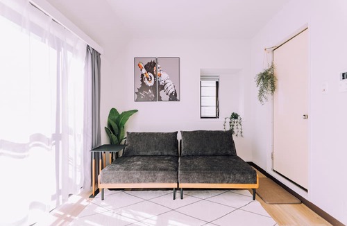Yoyogi Apartment | Showa Bloom Shinjuku 401
