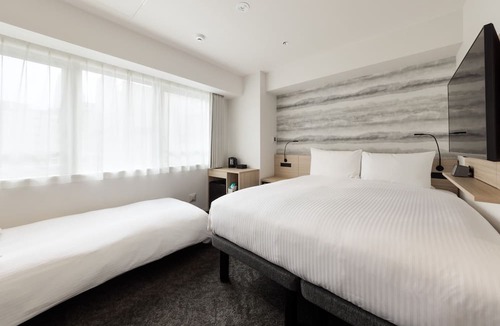 Nishishinbashi Hotel | TORANOMONHOLIC HOTEL