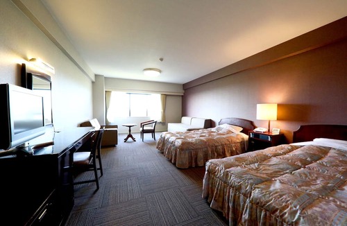 Shikanosato Onsen Hotel | Royal Hotel NOTO