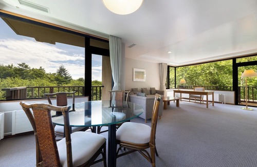 Minamimaki Hotel | Yatsugatake Kogen Lodge
