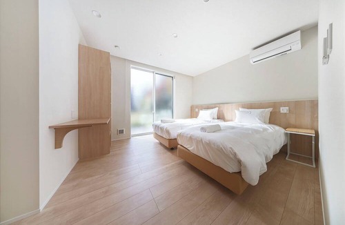 Echo Land House | The Bergamot Hakuba