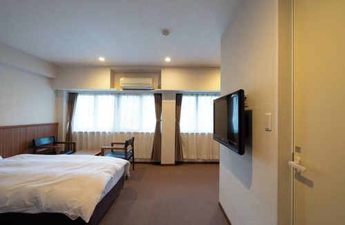 Sakyo Ward Hotel | Kansai Seminar House