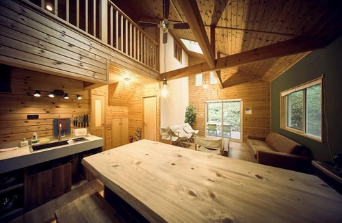 Naganohara House | Rental villa in the forest Wooden deck roof Cypr / Agatsumagun Gunma
