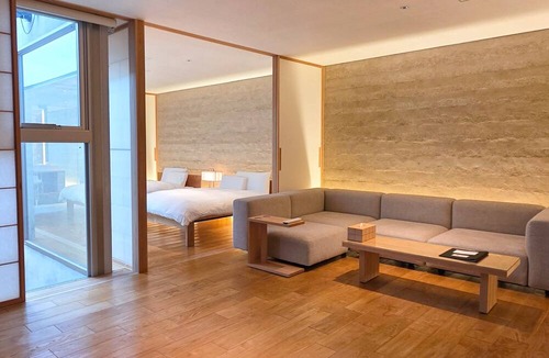 Central Kyoto Hotel | Jyu KyotoOgawasyouyaku VILLA