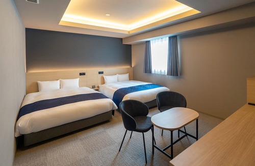 Ichikawa Hotel | HOTEL R9 Premium Ichikawaekimae