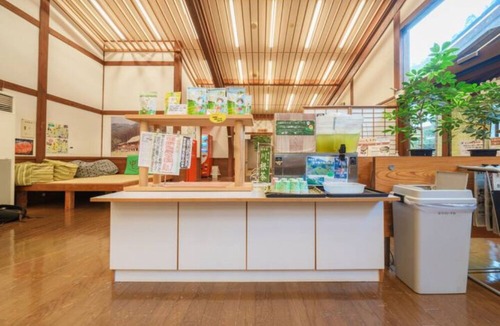 Kawanehon House | IchiiFusion of outdoor and healingHot spring a / Haibaragun Shizuoka