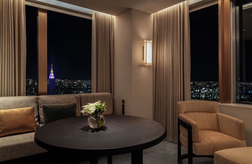 Nishi-Shinjuku Hotel | Park Hyatt Tokyo