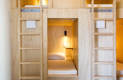 Nagoya City Centre Hostel | Nagonoya Cafe Guest House - Hostel
