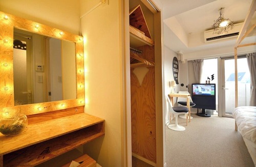 Dogenzaka Apartment | Shibuya station 5min. QCQC studio-Grey