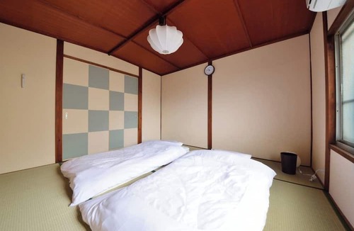 Rokurocho Apartment | Japanese Modern Townhouse in Gion with Floor Heat