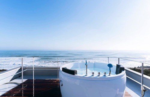 Oarai Cottage | Private villa with sauna overlooking the horizon | A front-row seat on the ocean