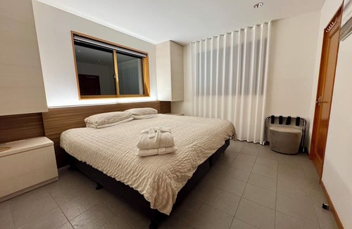 Iida Ski Chalet | Spacious 5-bedroom ski-in chalet—perfect for families and friends.