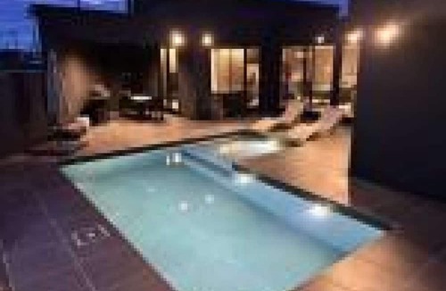 Ichinomiya Villa | Queen + 2 Double Beds + 2 Futons