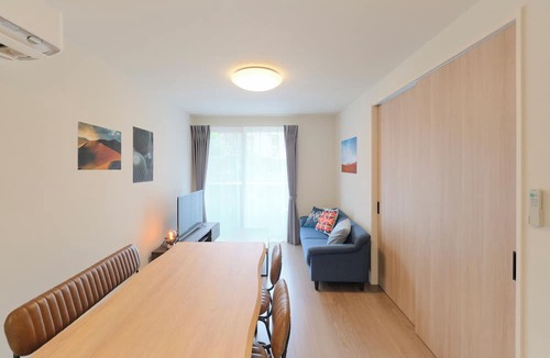 Shimokitazawa Apartment | Victoria Shimokitazawa by Tranova