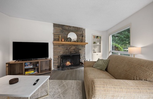 Welches Condo | Fairway to Heaven- 2 bedroom, ground floor condo in Mt Hood Resort