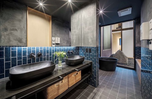 Hida Takayama Onsen House | Hanasatomachi Machiya House