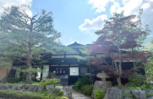 Hirayu Hotel | ひらゆの森別邸湯う香三蔵庵