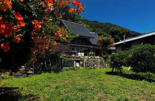 Yamanashi Hotel | MEKIKI古民家 yorimichi