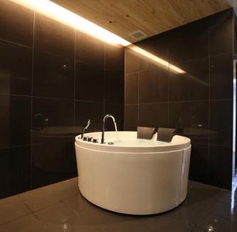 Kaminoyama Villa | 心ほど羽坐