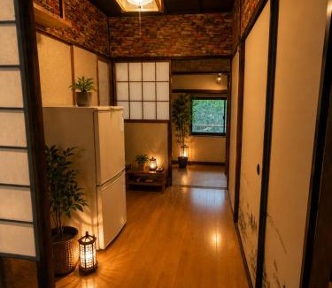 Misakimachi-koajiro House | The Miura Hidden House Zen