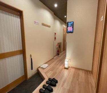Haneda Apartment | Haneda KS Building 2F 3F - Vacation STAY 23748v