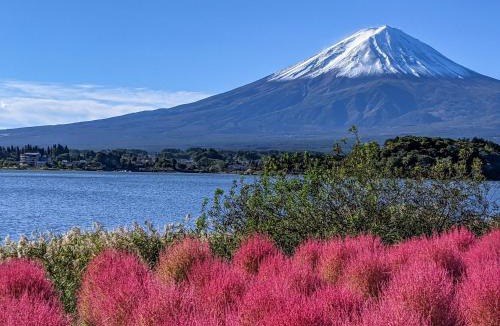 Oishi Hotel | Kumonoue Fuji Hotel Premium room - No Mt Fuji view with open-air bath