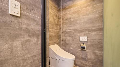 Oishi Hotel | Kumonoue Fuji Hotel Premium room - No Mt Fuji view with open-air bath