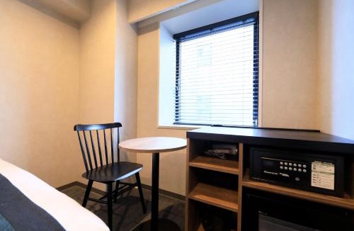 Nishi-Shinjuku Hotel | THE KNOT TOKYO Shinjuku