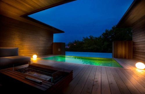 Toba Hotel | Kisara Oneness