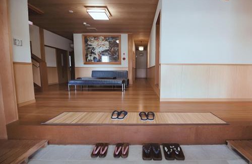 Nagahama Hotel | 鈴籠城 城の間 - ダブル2台 二段ベッド1台 - 最大7名