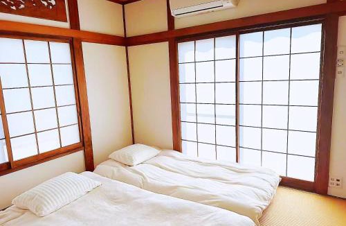 Yawatano Villa | 伊豆高原 樱吹雪の庭