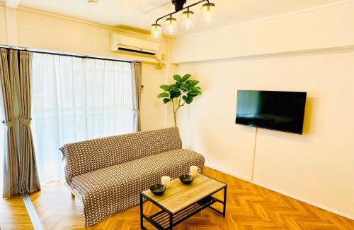 Kamezawa Apartment | #203 Tokyo Ryogoku Hokusai Katsushika