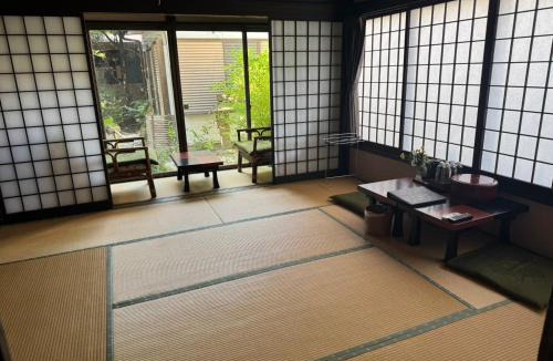 Katsuura Hotel | 旅館 松の家