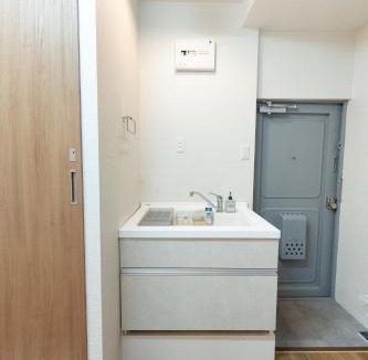 Hyakunincho Apartment | Shinjuku Hotel 新宿駅 1 駅地 新大久保駅 5 分钟 歌舞伎町 韩国街 堂吉诃德