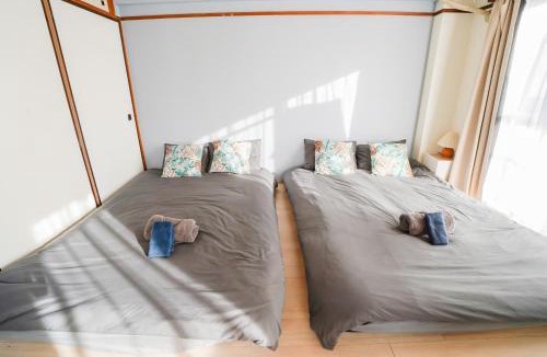 Toshima Apartment | 403Room 1 Stop from Ikebukuro Entire 35m on 4st Floor 2 Bedrooms for up to 6 Guests 3Minute Walk to Don Quijote