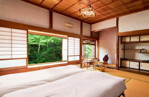 Kitaakita Hotel | 森吉山温泉小さな森の湯