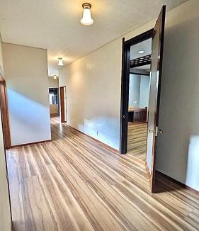 Katsuyama Apartment | 勝山駅徒歩1分 恐竜博物館車5分スキージャム15分 BBQ可能 シアタールーム Kidsルーム完備 駅前好立地