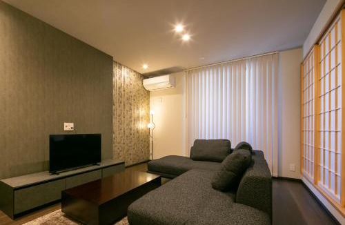 Nakamura Apartment | trive meieki taikodori1 最大12名宿泊可能 1台無料駐車場付き 新築戸建て貸し切り