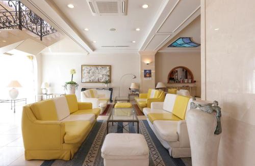 Numata Hotel | Hotel Livemax Numata Grande